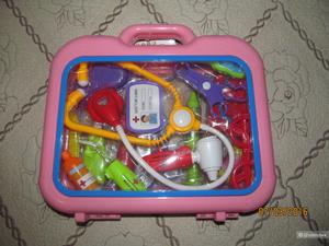 Игрушка "Чемоданчик доктора"