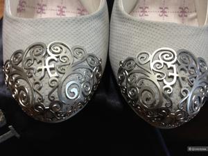 FABI шикарные туфли с железной ажурной сеточкой на носке р.38.5 Новые.Оригинал