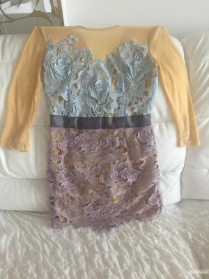 Нежное кружевное платье