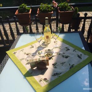 Новая мини скатерть 70х70 см ручной работы из Венгрии