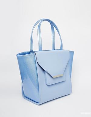 Голубая сумка с лакированной отделкой Ted Baker новая