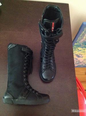 Детские сапоги Prada 23 размер