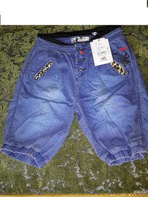 Продаю новые джинсовые шорты 48 размера