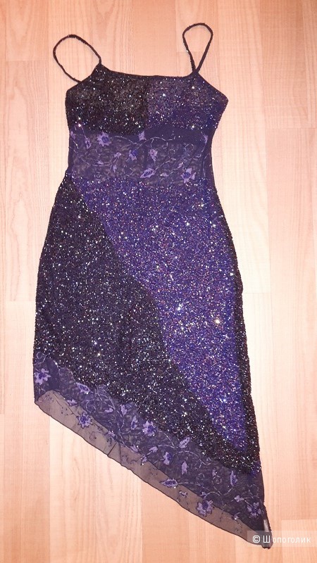 Шикарное платье на Новый год , расшитое бисером, ручная работа. 44-46.Торг уместен