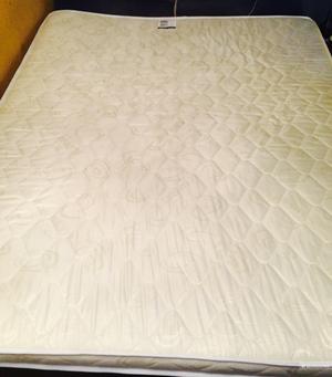 Матрас DREAMLINE беспружинный на диван, раскладушку 160х195 новый.