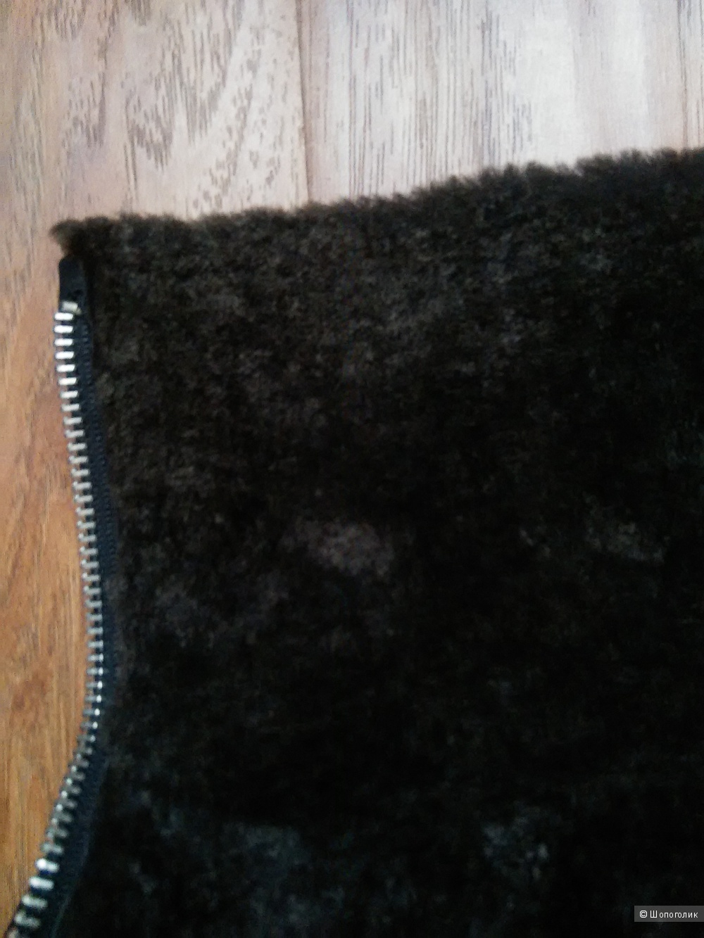 Куртка на натуральном меху LAGERFELD (Франция), р. 52-54, черная