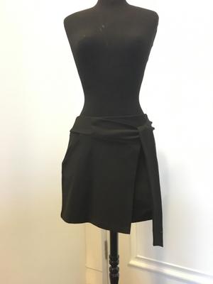 Юбка чёрная с запахом. Размер s