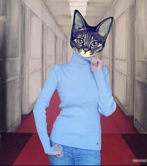 Liu Jo Jeans Водолазка голубая рифленая. (р. S) Новая.