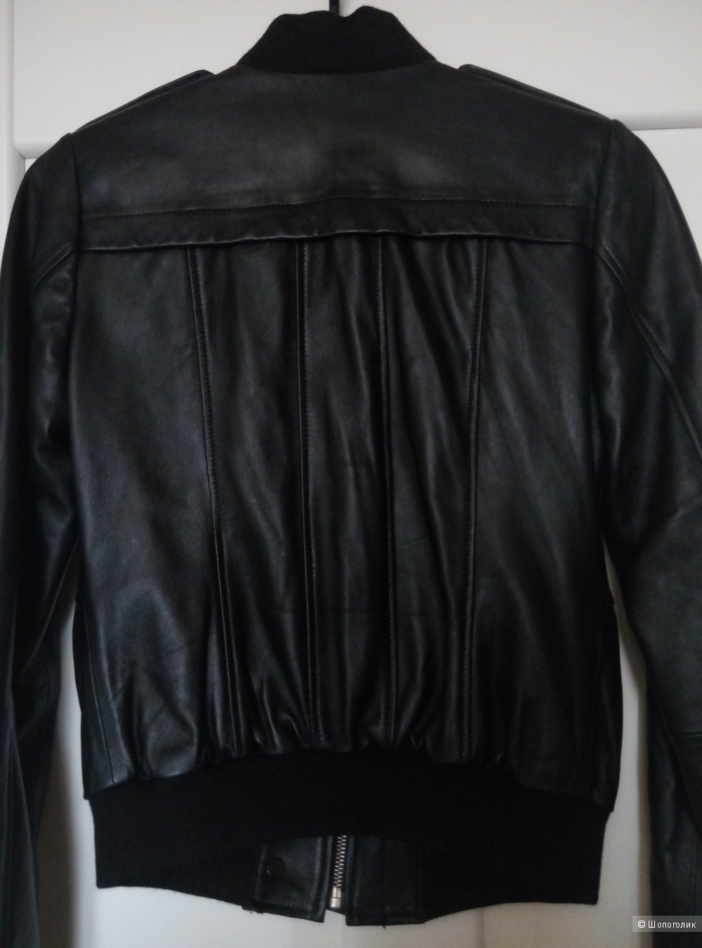 Кожаный бомбер 44 размер