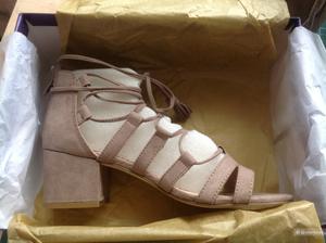 Туфли летние новые.