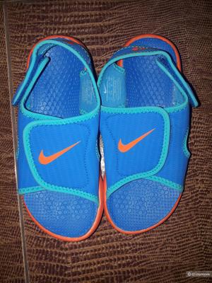 Сандалии Nike на мальчика, новые. размер EU32.