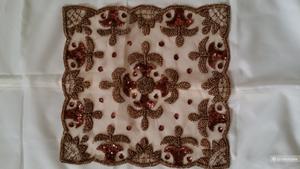 Салфетка, вышитая бисером ручной работы, Индия