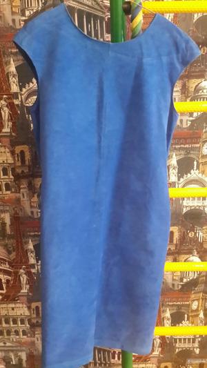 Платье натуральная замша. Размер 44, цвет ближе к «электрик».