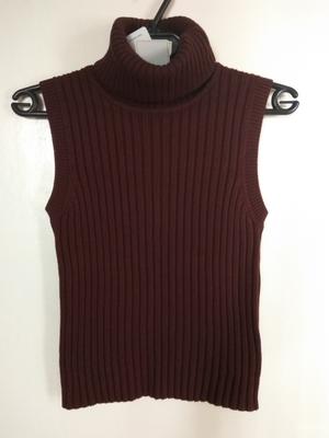 Жилет красивого шоколадного цвета 42 размера от российского бренда RUXARA