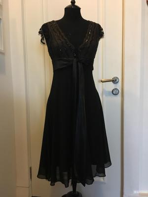 Платье чёрное вечернее BCBG Maxazria, размер 6 (S)