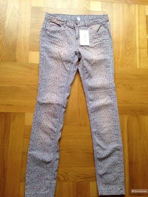 Летние джинсы с цветочным рисунком Zara Kids на 13-14 лет или 164 см.