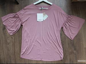 Блузка-футболка Stradivarius р-р S,M