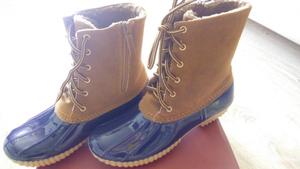 Новые сапоги, размер  US 5,5