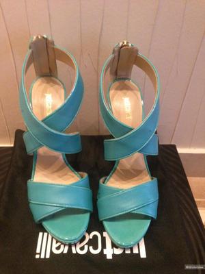 Кожаные босоножки JustCavalli,разм.37