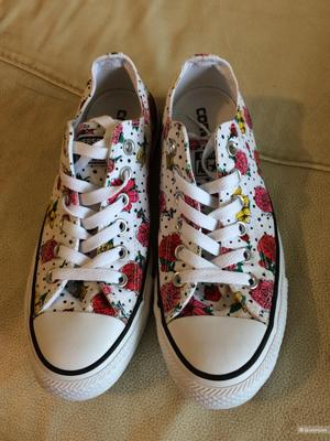 Новые кеды конверс 37,5