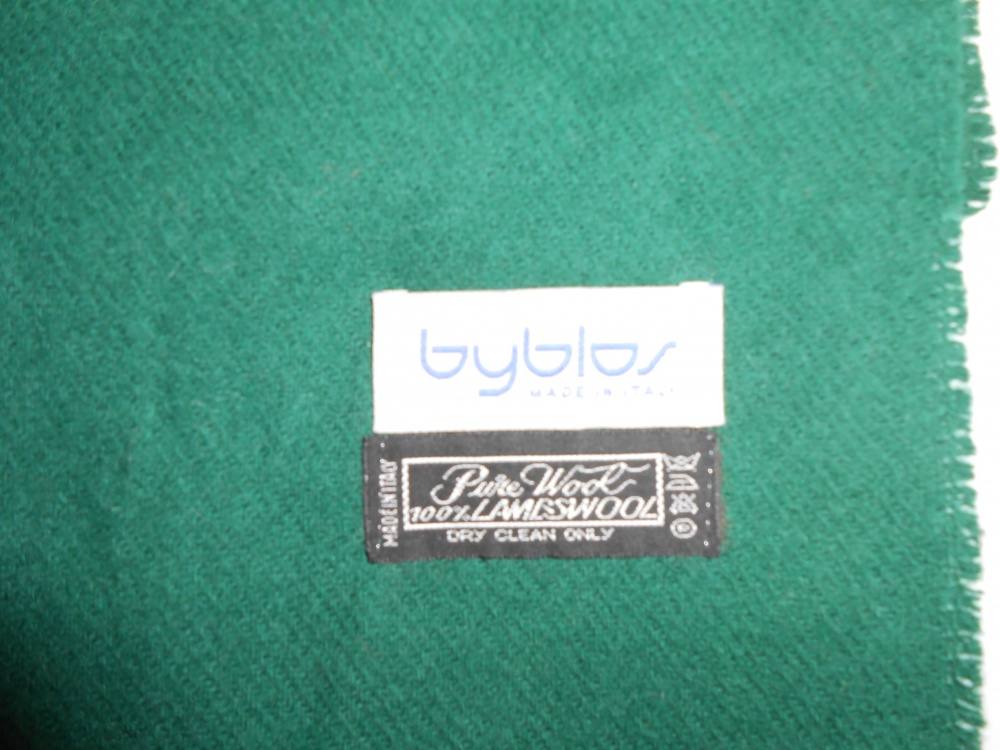 Брендовый шарф byblos ( Италия ).