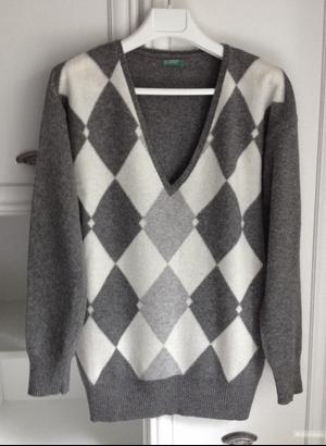 Джемпер с ромбами Benetton, размер 48-50.