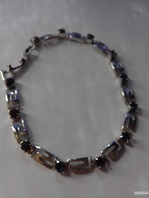 Браслет с синими камнями