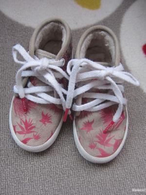 Детские утепленные кеды Roxy с замшевыми вставками на искусственном меху, размер 23