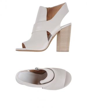 Туфли MAISON MARGIELA 22 39,5IT на стопу 25-25,5 см