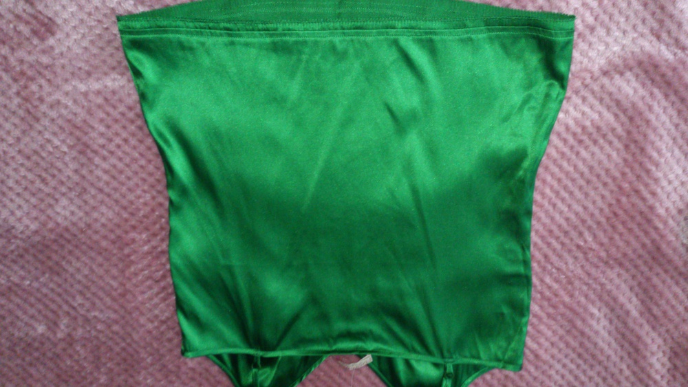 Топ APRIORI изумрудный, размер 32 (нем) = 38-40 (рос), Германия