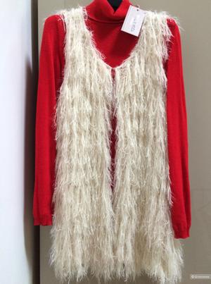 Жилет Three d' moda,размер  S