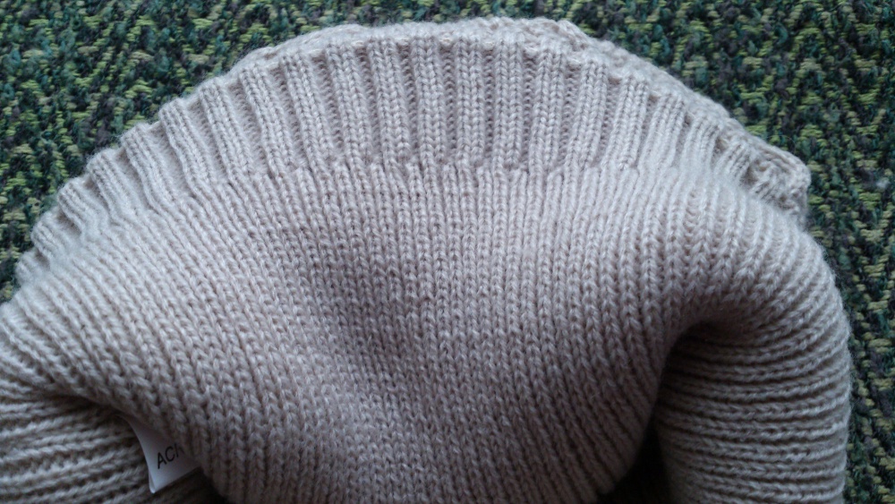 Шапка, размер от 55-58 и больше