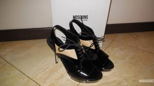 Босоножки Moschino Cheap & Chic, размер 37,5.