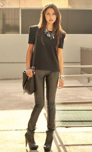 Кожаные брюки Bcbgmaxazria, размер 42-44.