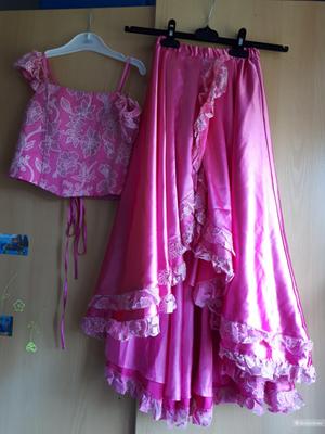 Костюм  рост 122-128 см.