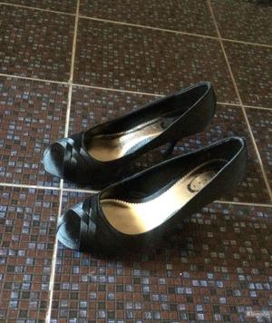 Атласные туфли DEBUT размер 40-41