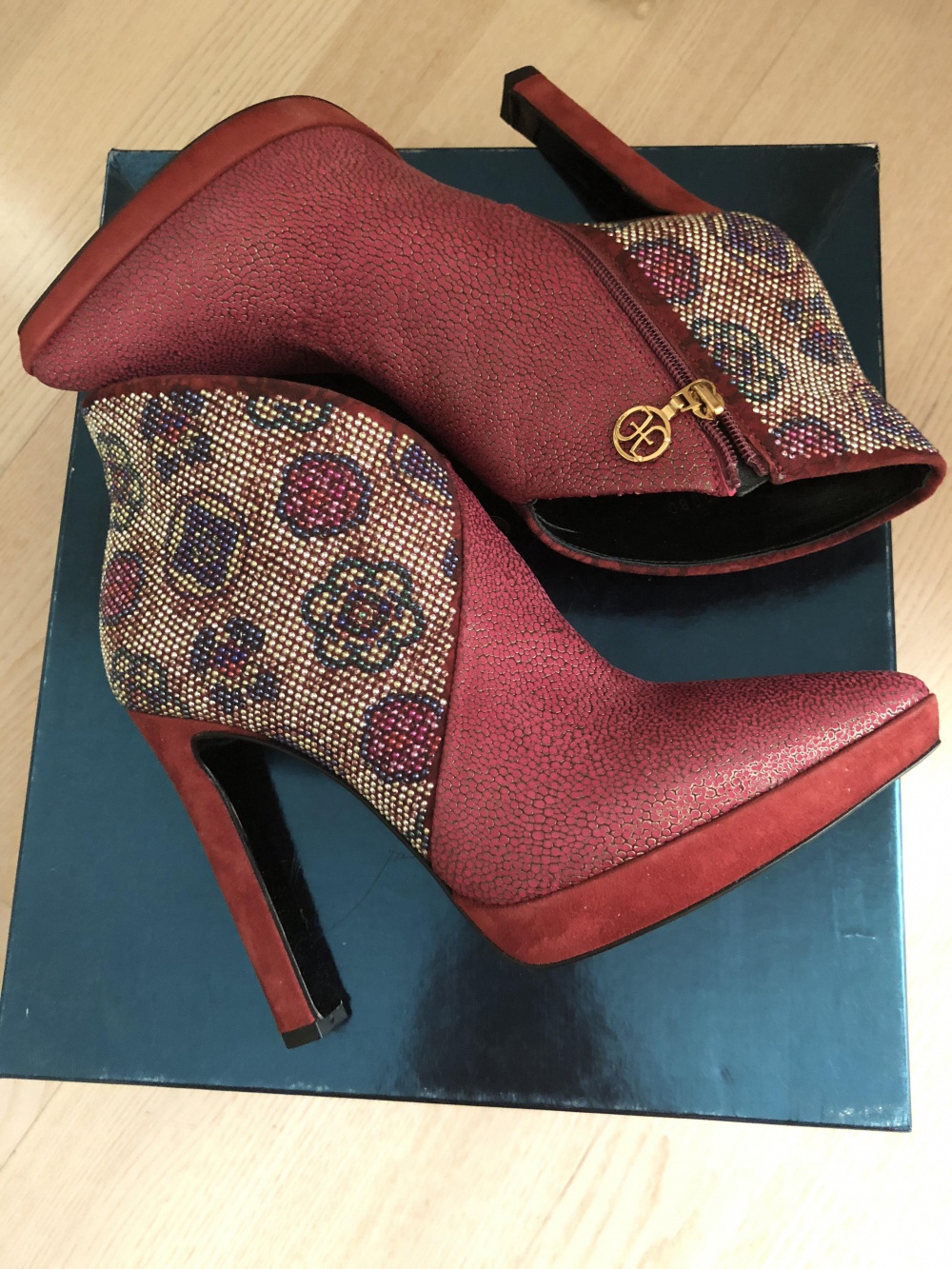 Ботинки Fabi, 36 размер