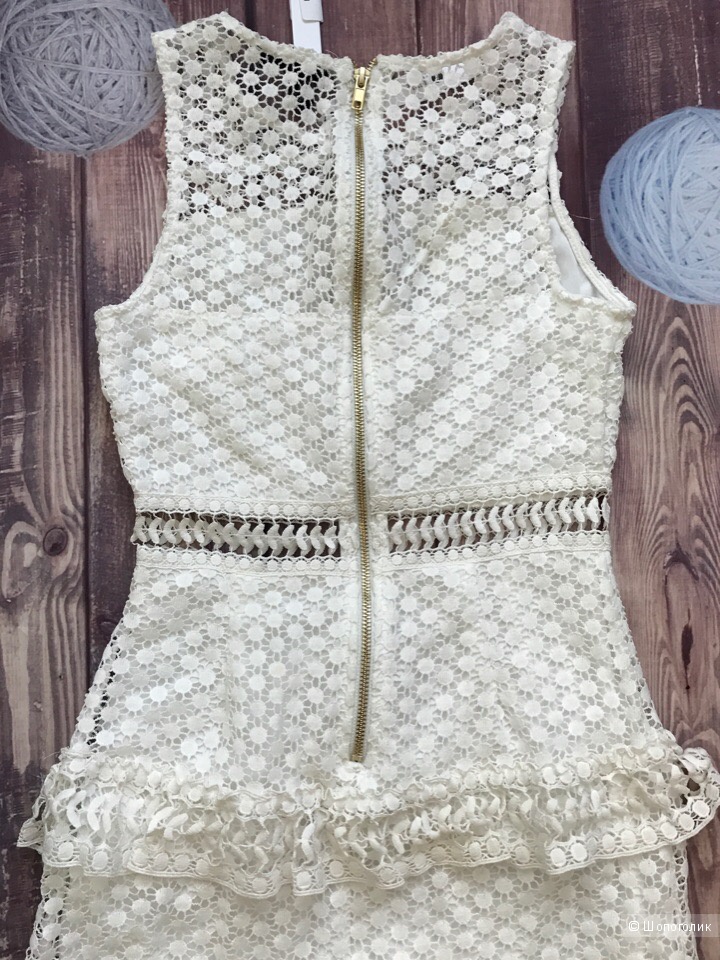 Платье от Aqua М