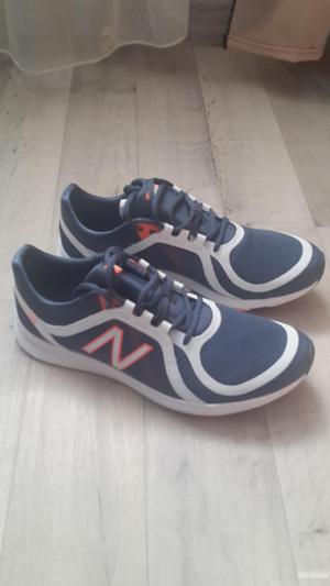 Кроссовки New balance 12 размера