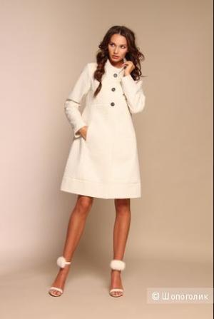 Демисезонное пальто Naumi, р-р 44