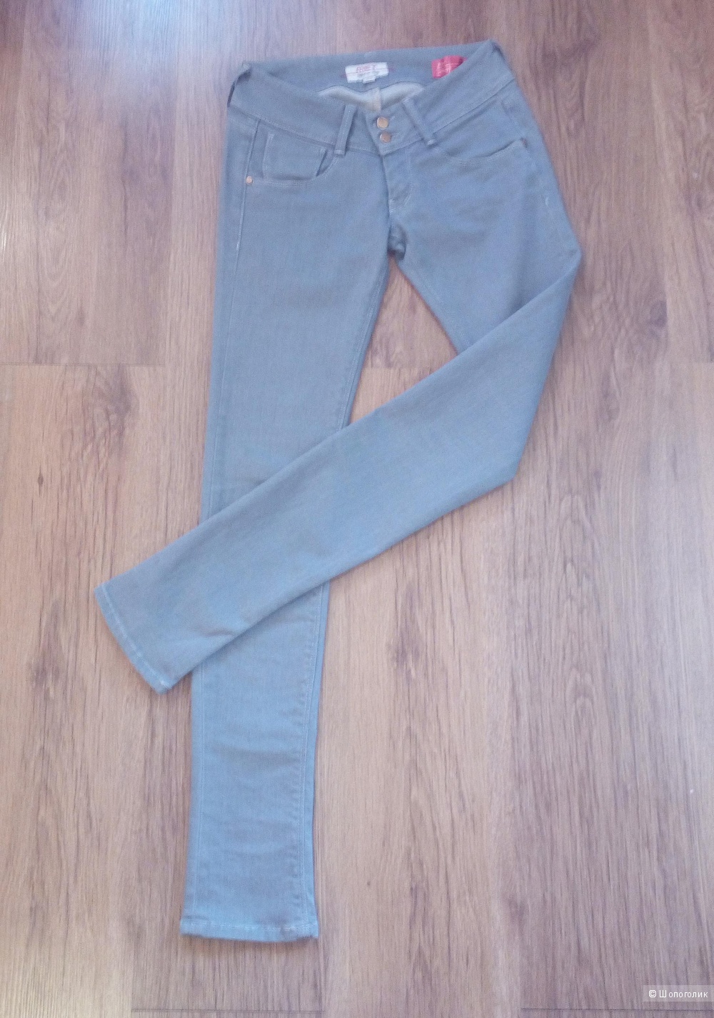 Джинсы MET , размер 25.
