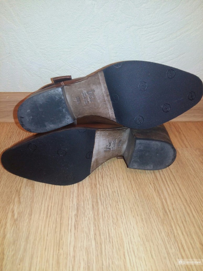 Ботинки VIC 38.5 р-р