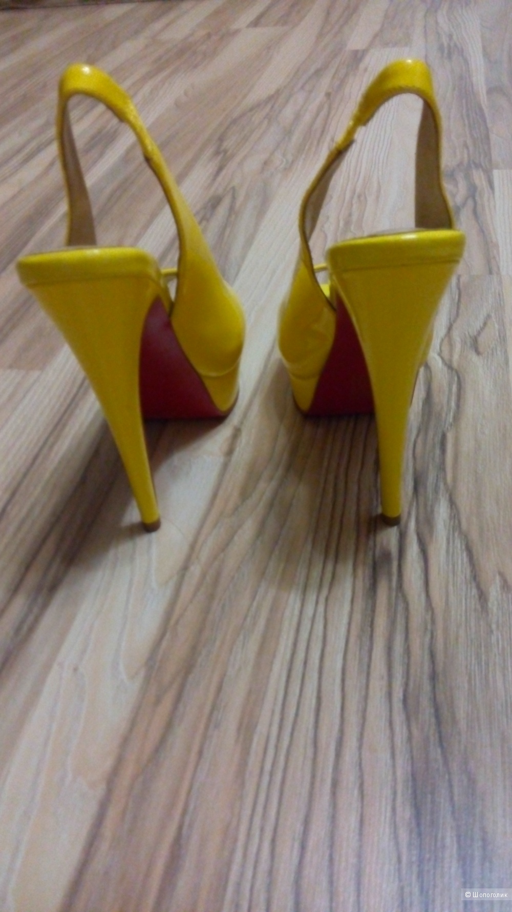 Босоножки Christian Louboutin 35,5 размер