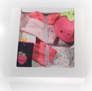 Подарок-набор для новорожденной «Клубничка», размер 0-3 м