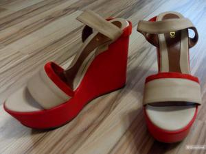 Босоножки Fendi 39 размер