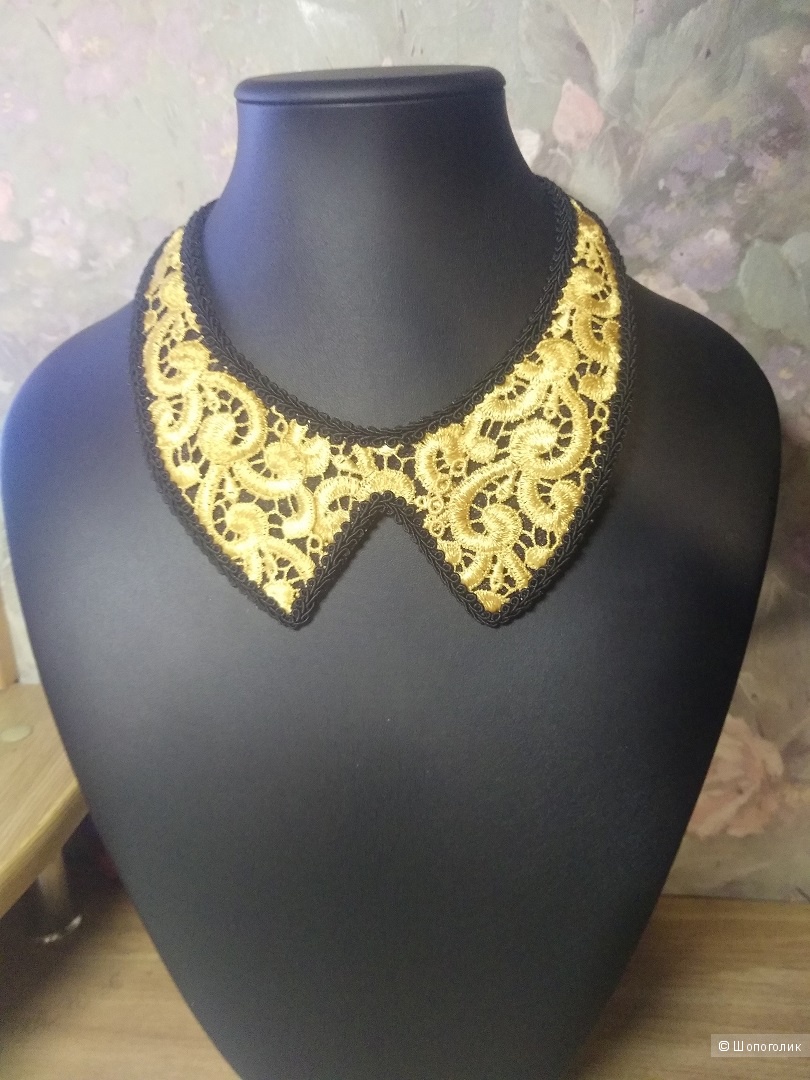 Накладной воротничок от Crazy Crystal one size.