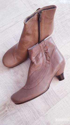 Ботинки chelseablues 36 размер