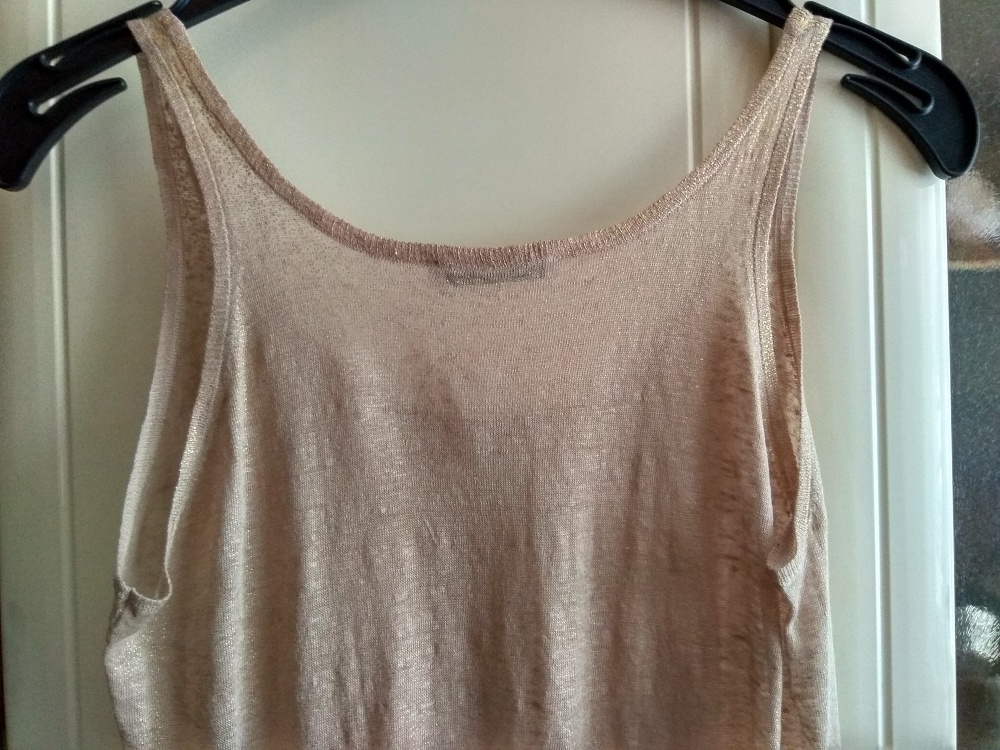 Топ = майка  с золотым напылением More&More, размер 34 (нем) = 40-42 (рос)