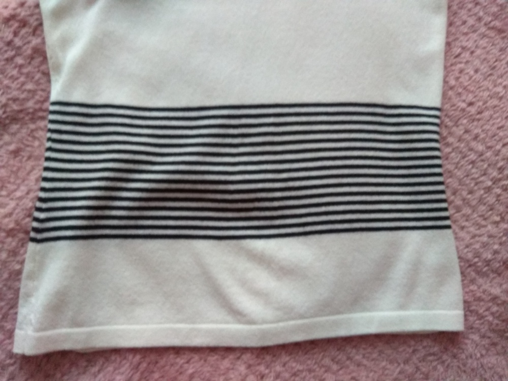 Топ = жилет More&More, размер 34 (нем) = 40-42 (рос)