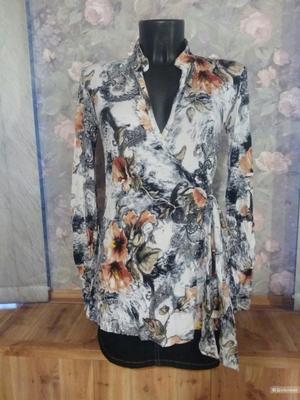 Туника с запахом на поясе от TAGARINNI размер  42-44.